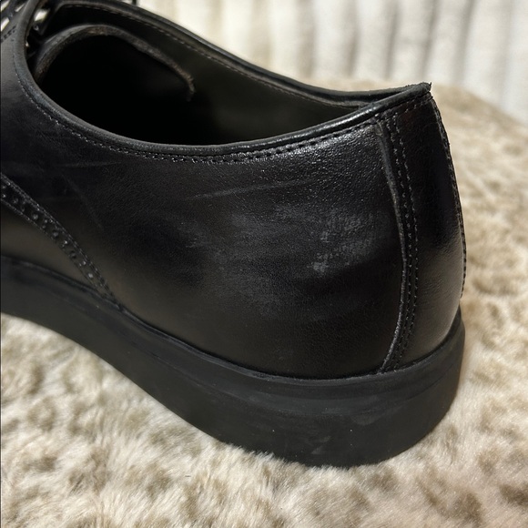 Johnston & Murphy, black leather, tru foam hybrid, casual dress shoes size 11 main image 6